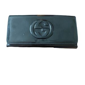 Gucci Black Patent Leather Wallet Authentic